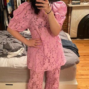 MR LARKIN PINK LACE SET IN M